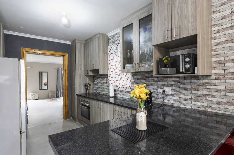 3 Bedroom Property for Sale in Broadlands Village Western Cape